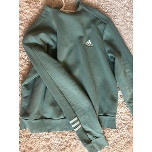 🏷️ 2 for 20 Adidas sweatshirt xs / large in kids
